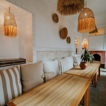 Riad Nanou - Private Riad With Pool & Rooftop มาร์ราเกช ภายนอก รูปภาพ