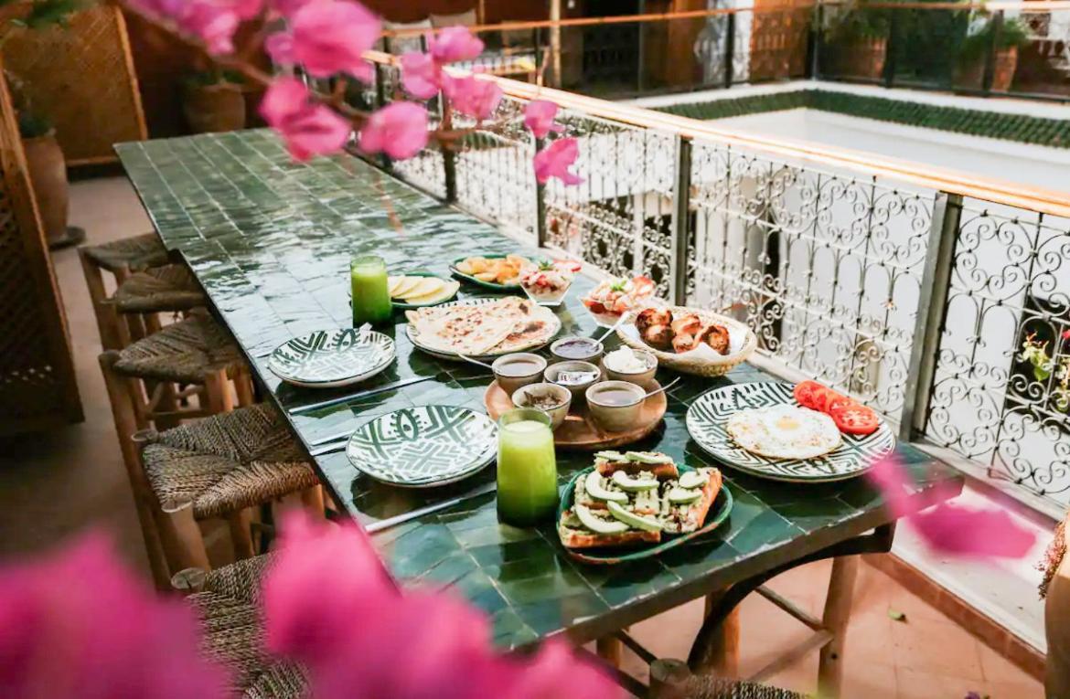 Riad Nanou - Private Riad With Pool & Rooftop มาร์ราเกช ภายนอก รูปภาพ