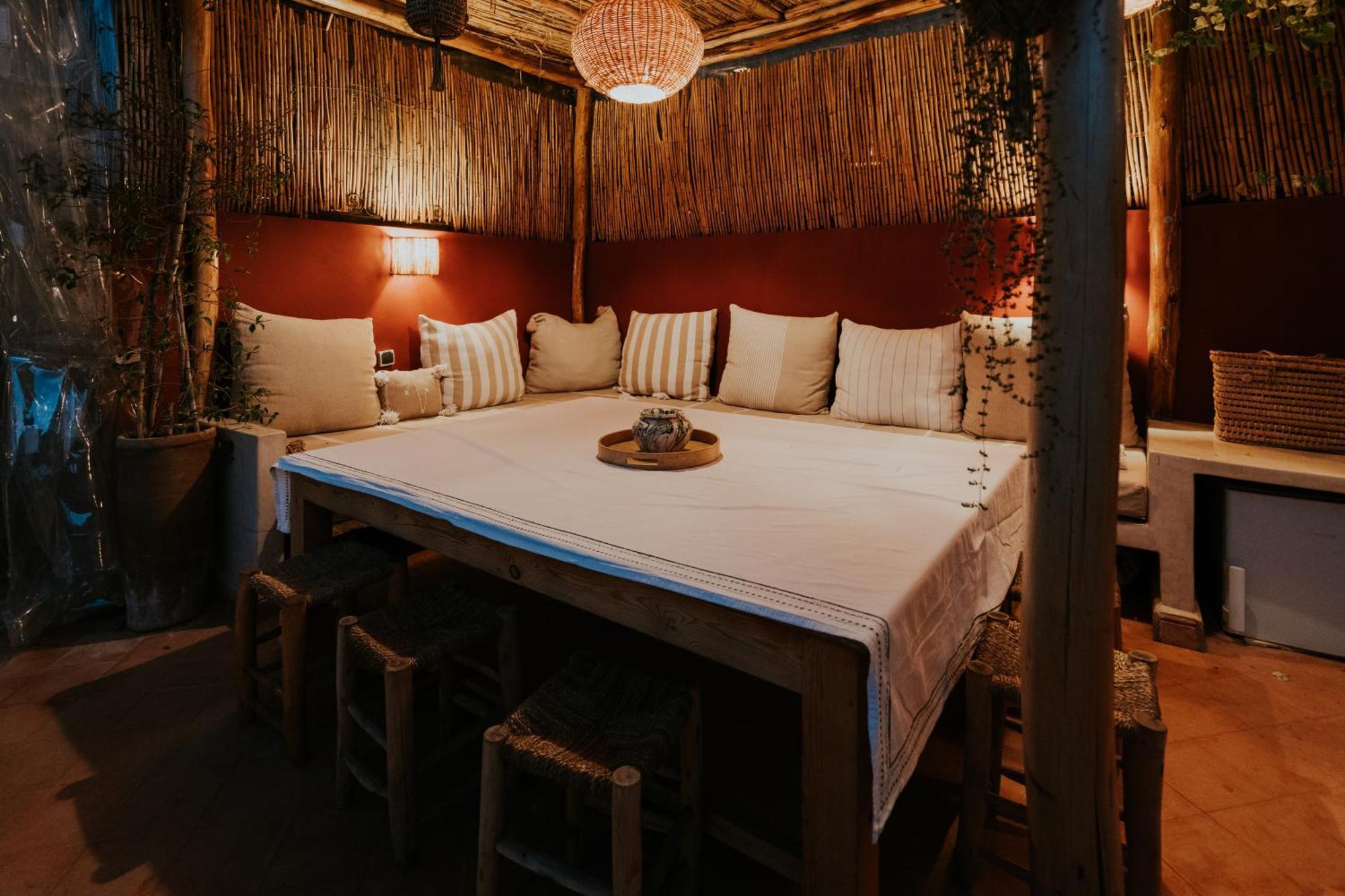 Riad Nanou - Private Riad With Pool & Rooftop มาร์ราเกช ภายนอก รูปภาพ