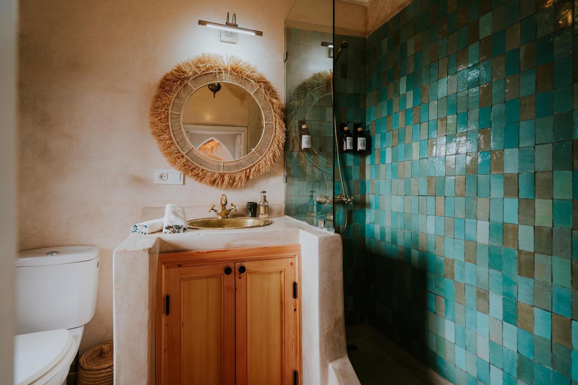 Riad Nanou - Private Riad With Pool & Rooftop มาร์ราเกช ภายนอก รูปภาพ